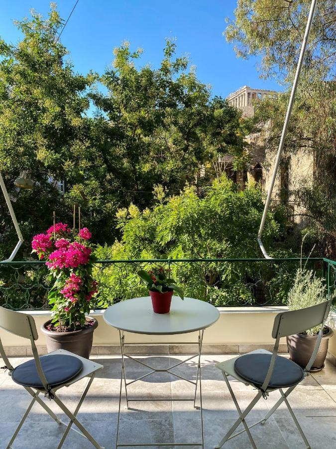 Acropolis Slow Living Apt Under The Parthenon 아테네 외부 사진