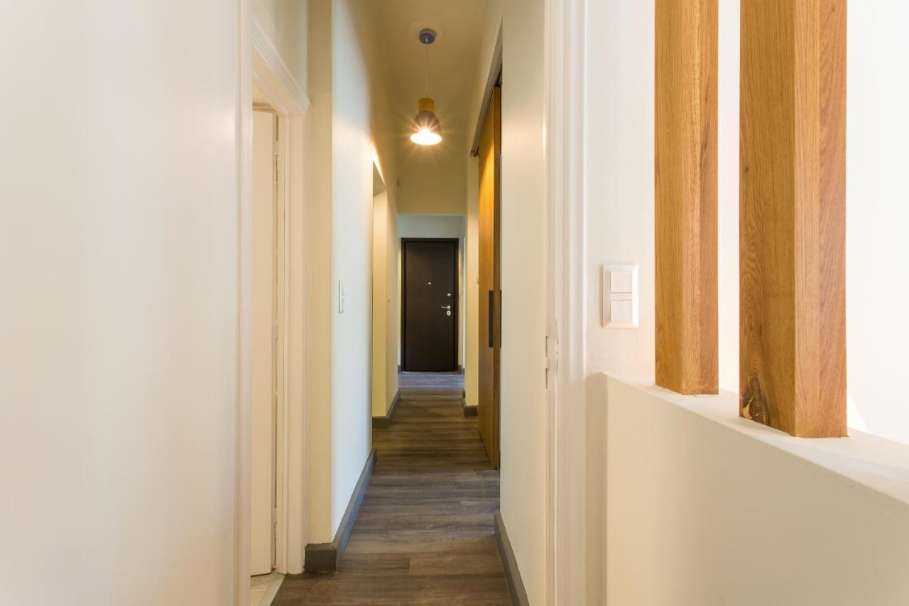 Acropolis Slow Living Apt Under The Parthenon 아테네 외부 사진